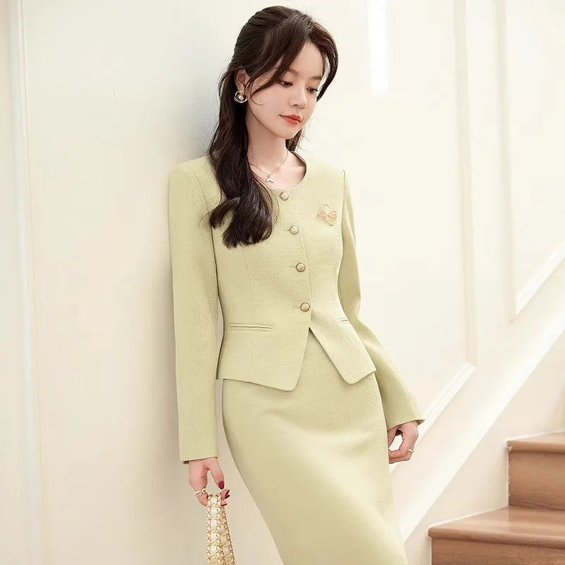 Chic Business Skirt Suit for Women